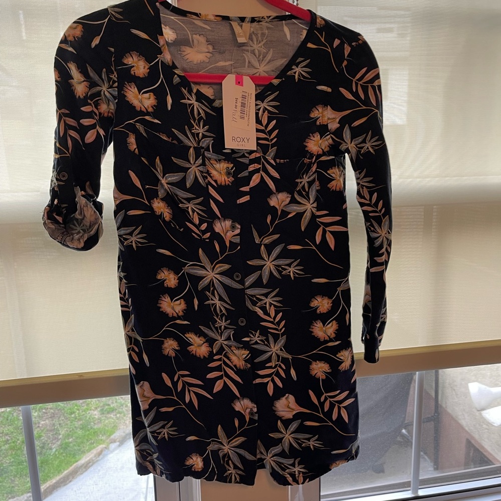 Roxy dress size 8.  Fall collection but it could be worn for spring or fall.